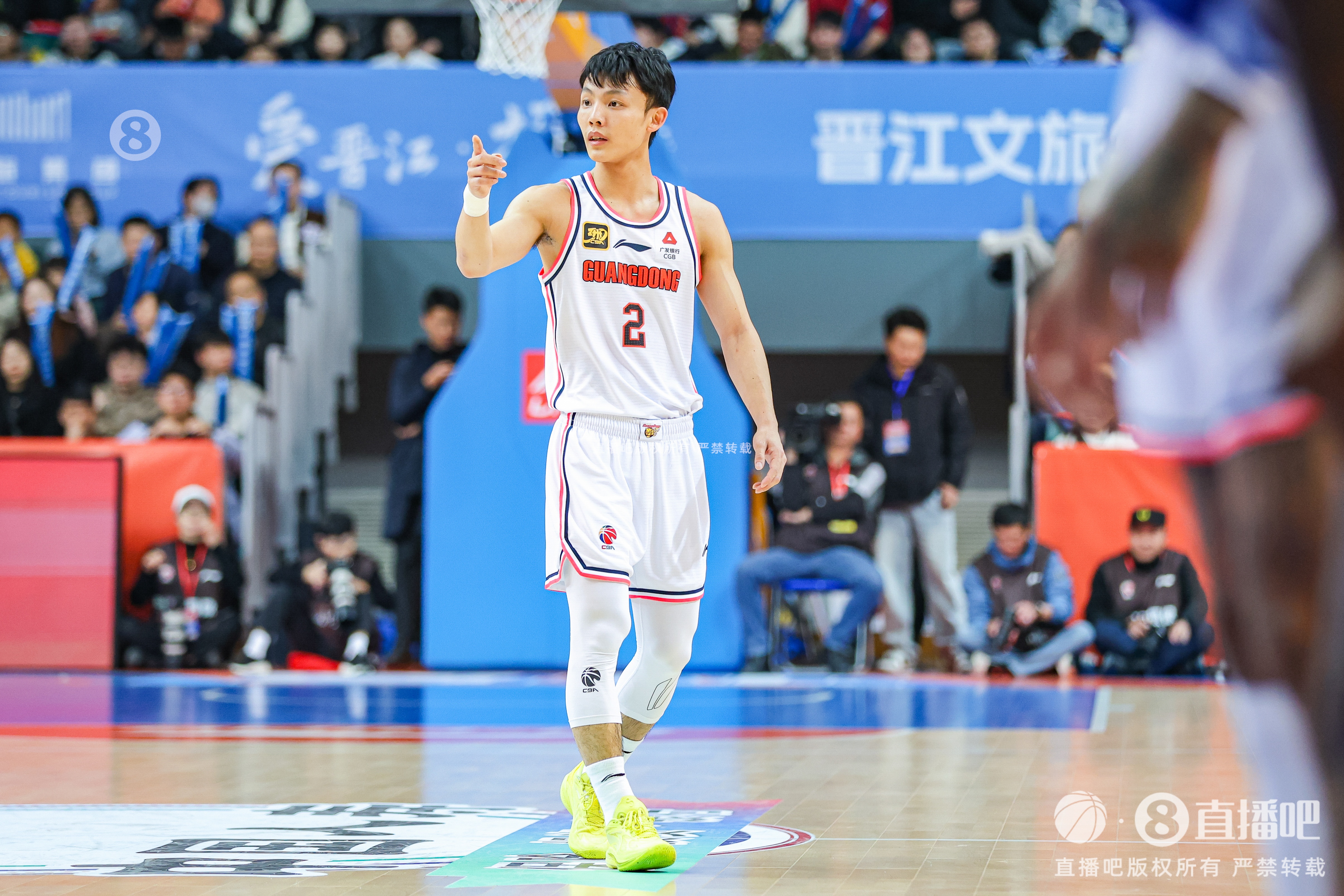 徐杰：身高不是打籃球的唯一標準 努力、勤奮、自律也是天賦