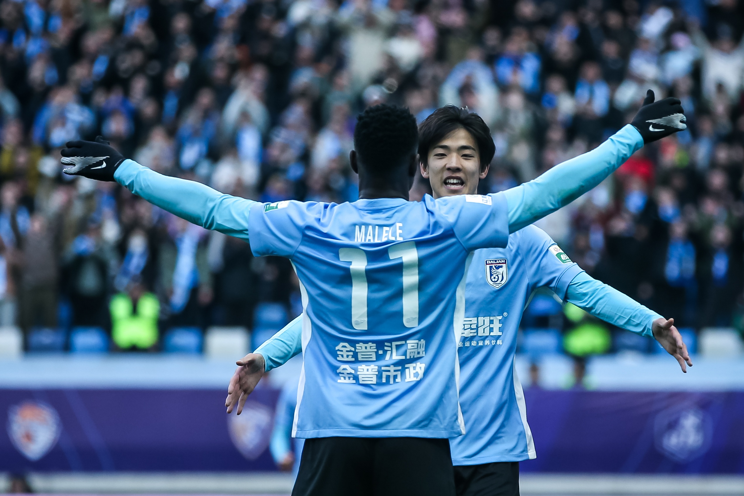 青春風暴刮起來！19歲朱鵬宇&18歲王鈺棟處子球 19歲李新翔1射2傳
